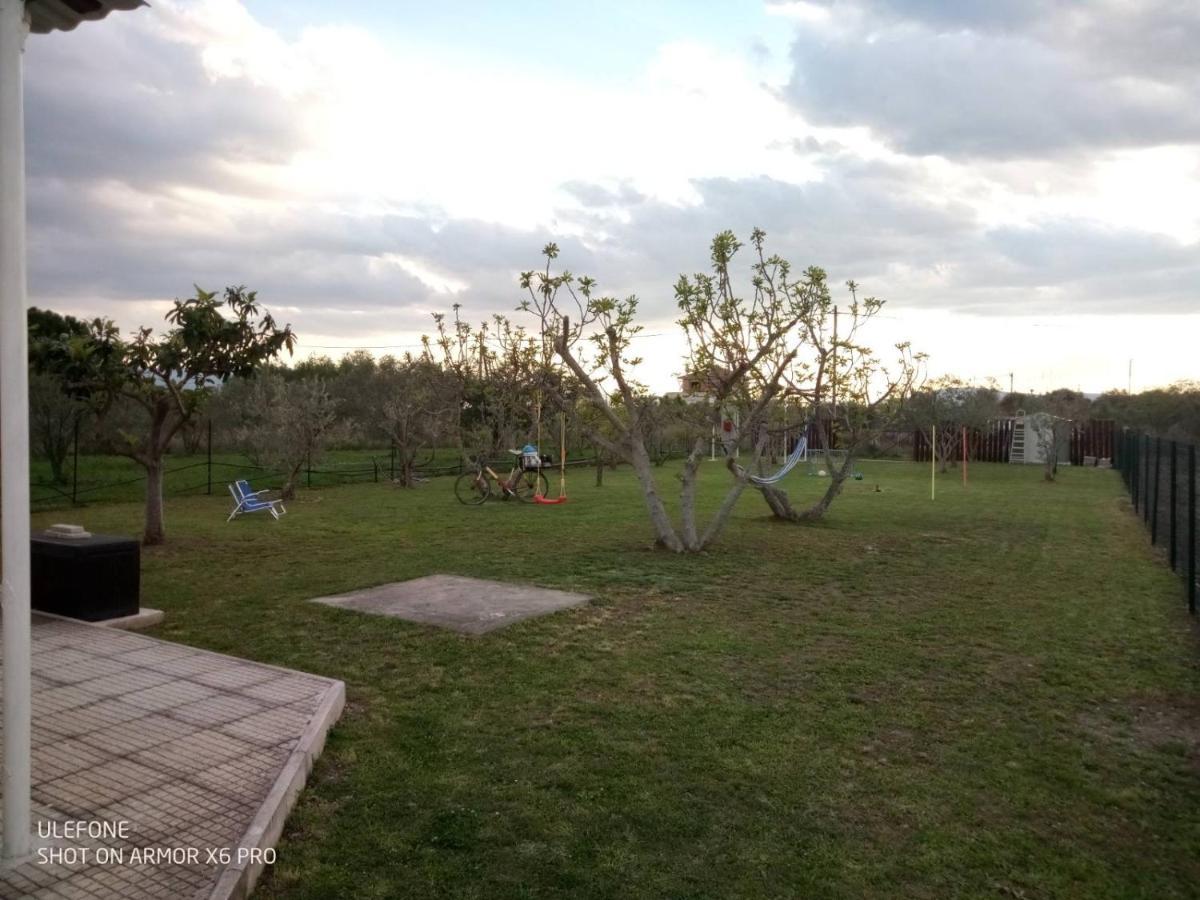 Villa ,,Sea Breeze,, - Home By The Sea Nea Anchialos Exterior photo