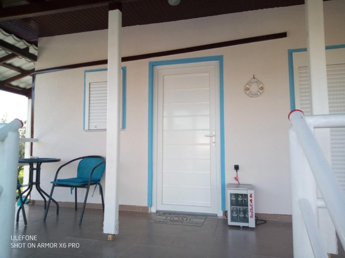 Villa ,,Sea Breeze,, - Home By The Sea Nea Anchialos Exterior photo