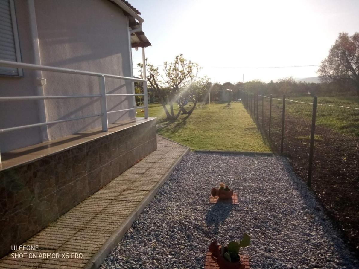 Villa ,,Sea Breeze,, - Home By The Sea Nea Anchialos Exterior photo